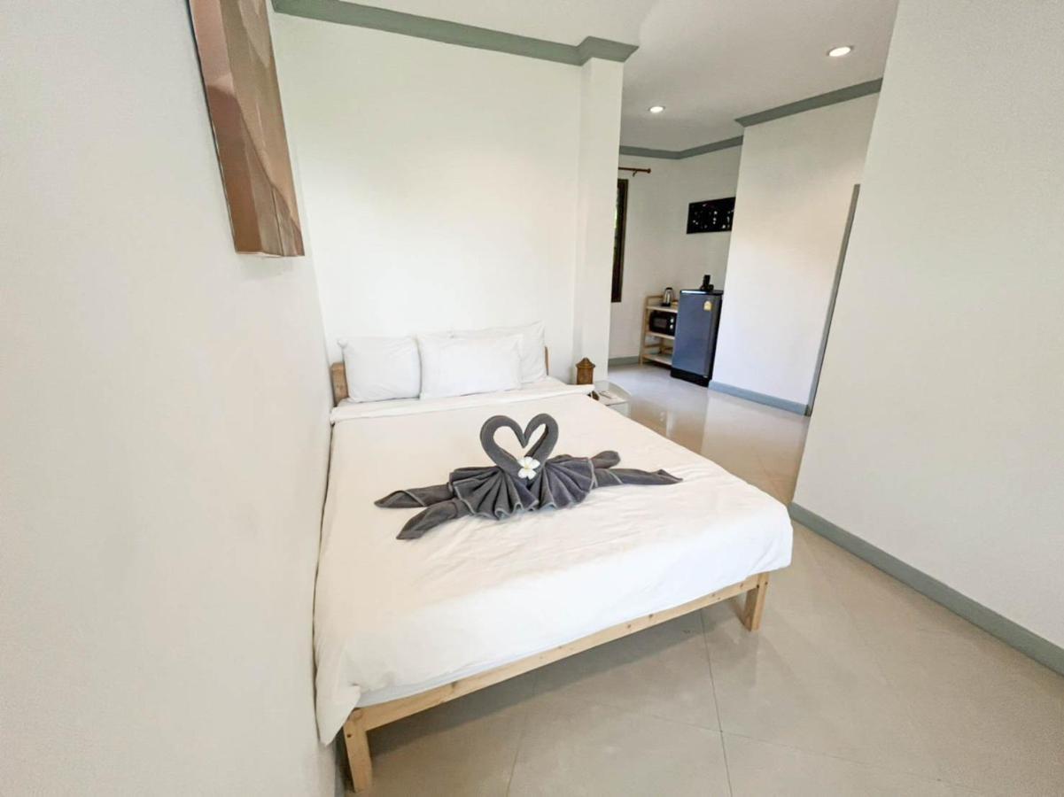 Tropicoco Beach Resort Koh Phangan 핫야오 외부 사진