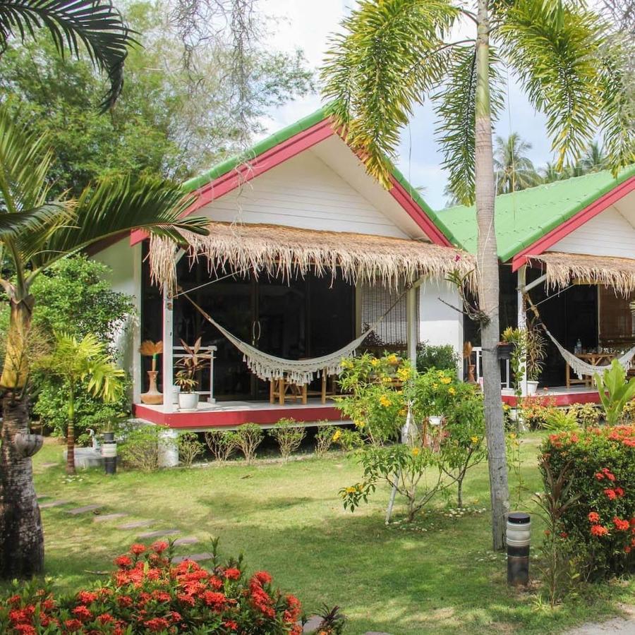 Tropicoco Beach Resort Koh Phangan 핫야오 외부 사진